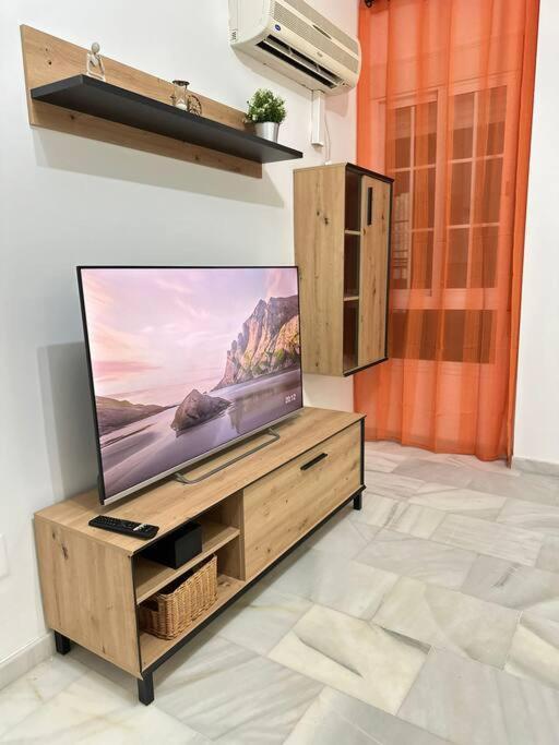 Moderno Apartamento Junto Al Mar- Apartamentos Don Diego トレモリノス エクステリア 写真
