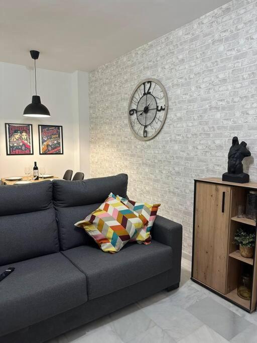 Moderno Apartamento Junto Al Mar- Apartamentos Don Diego トレモリノス エクステリア 写真